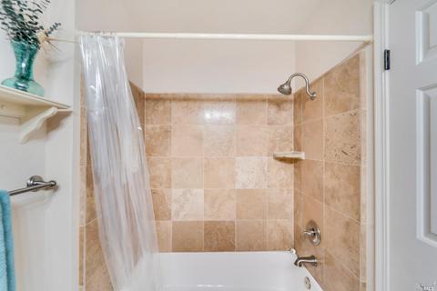 100 Little River Ct #7, Vallejo, CA 94591 photo 25