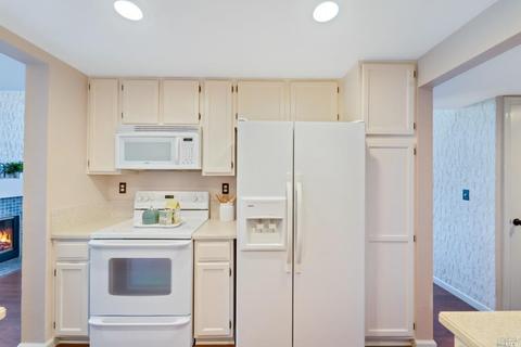 100 Little River Ct #7, Vallejo, CA 94591 photo 14