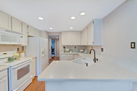 100 Little River Ct #7, Vallejo, CA 94591 photo 12