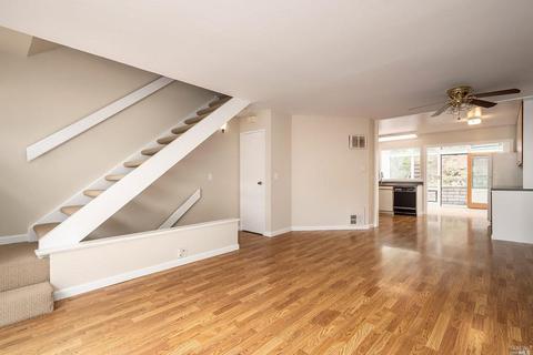 11 Libra Dr, Novato, CA 94947 photo 5