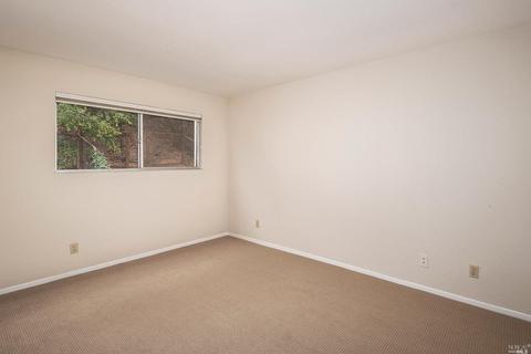 11 Libra Dr, Novato, CA 94947 photo 16