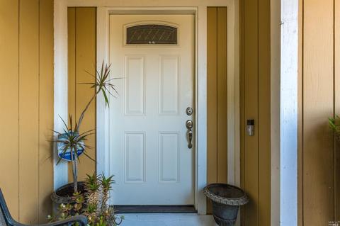 240 Nugent Drive Dr, Vallejo, CA 94589 photo 3