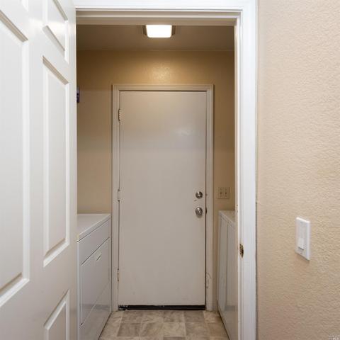 236 La Quinta Dr, Windsor, CA 95492 photo 17