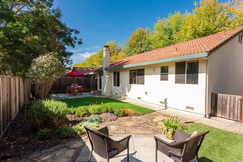 236 La Quinta Dr, Windsor, CA 95492 photo 12