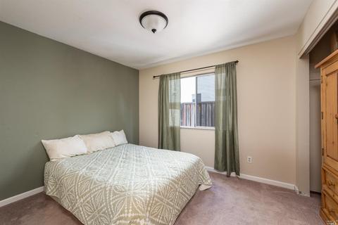 236 La Quinta Dr, Windsor, CA 95492 photo 18