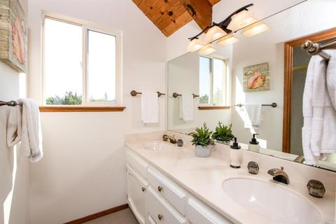 70 Corte Roble Ct, Novato, CA 94949 photo 19
