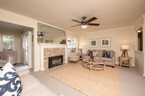 70 Corte Roble Ct, Novato, CA 94949 photo 4