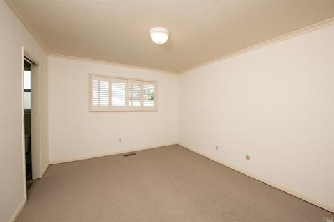 70 Corte Roble Ct, Novato, CA 94949 photo 27
