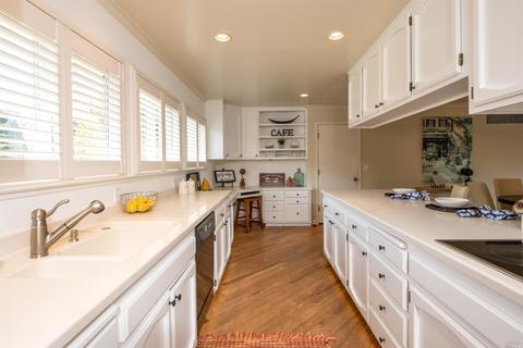 70 Corte Roble Ct, Novato, CA 94949 photo 16