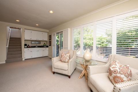 70 Corte Roble Ct, Novato, CA 94949 photo 6