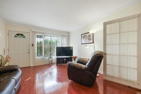 421 Carter St, Vallejo, CA 94590 photo 8