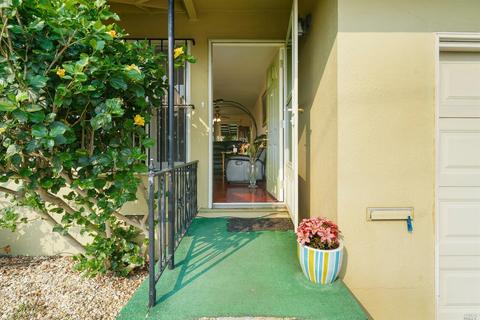 421 Carter St, Vallejo, CA 94590 photo 5