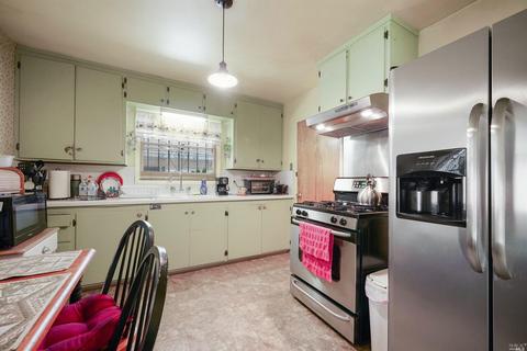 421 Carter St, Vallejo, CA 94590 photo 12