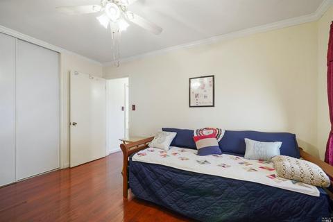 421 Carter St, Vallejo, CA 94590 photo 18