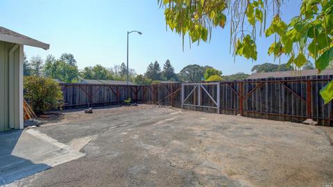 935 Robbie Way, Windsor, CA 95492 photo 23