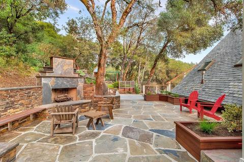 1124 Bohemian Ln, Occidental, CA 95465 photo 5