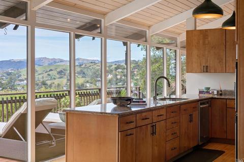 40 Crest Ave, San Anselmo, CA 94960 photo 1
