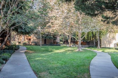 596 Arcadia Dr, Vacaville, CA 95687 photo 45