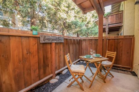 596 Arcadia Dr, Vacaville, CA 95687 photo 21