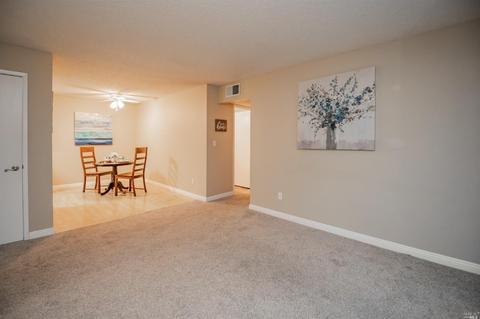 596 Arcadia Dr, Vacaville, CA 95687 photo 7