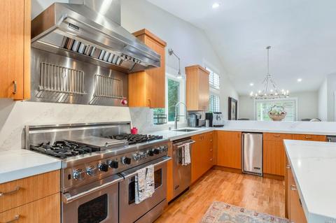 830 E Macarthur St, Sonoma, CA 95476 photo 2