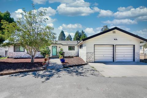 1585 Schaeffer Rd, Sebastopol, CA 95472 photo 1