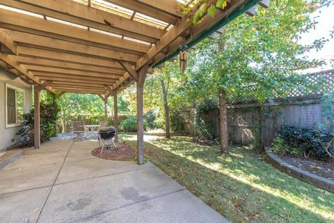 1077 Elsbree Ln, Windsor, CA 95492 photo 13