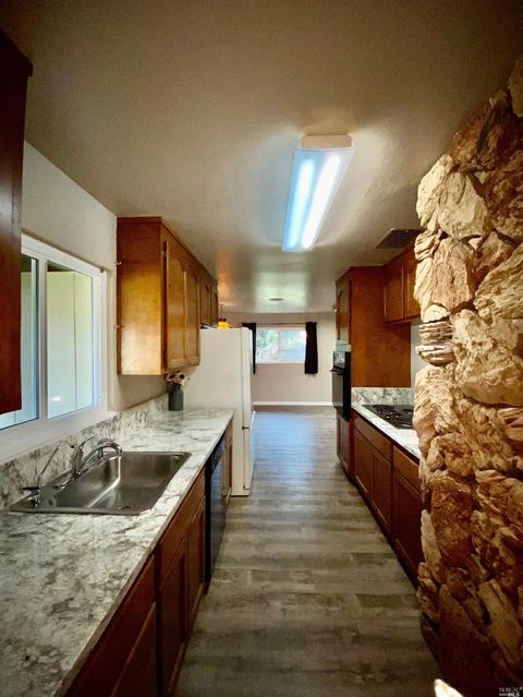 1107 Donner Pass Rd, Vallejo, CA 94589 photo 20