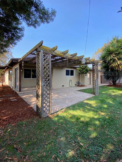 1107 Donner Pass Rd, Vallejo, CA 94589 photo 11