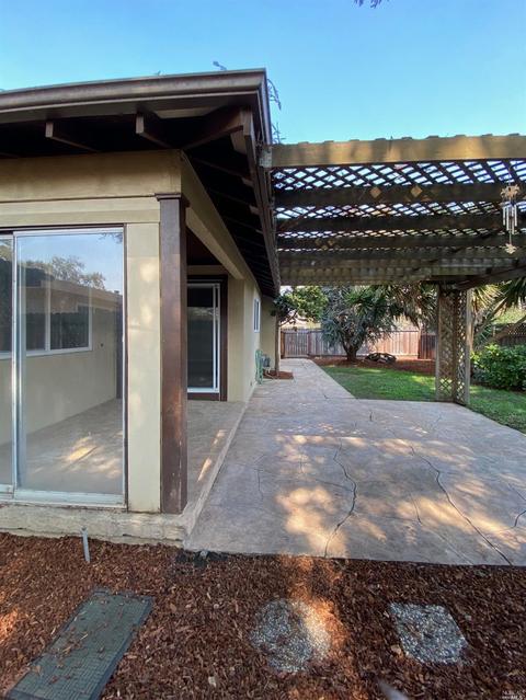 1107 Donner Pass Rd, Vallejo, CA 94589 photo 12