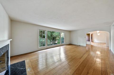 2 Berry Ln, Ross, CA 94957 photo 12