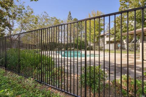 472 Bernice Ln, Sonoma, CA 95476 photo 24