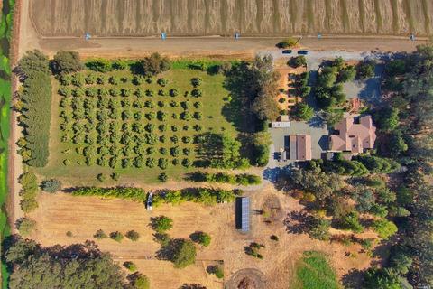 6375 Katleba Ln, Vacaville, CA 95687 photo 3
