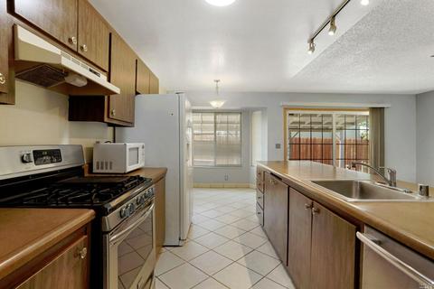2863 Gulf Dr, Fairfield, CA 94533 photo 14