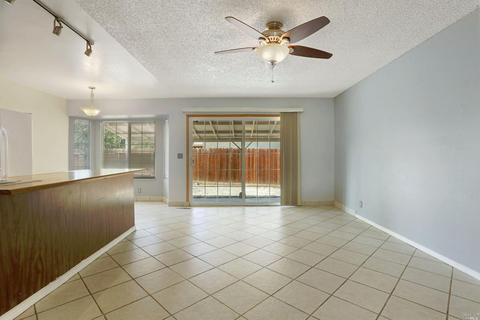 2863 Gulf Dr, Fairfield, CA 94533 photo 11