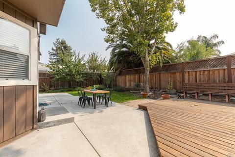 9268 Piccadilly Cir, Windsor, CA 95492 photo 20