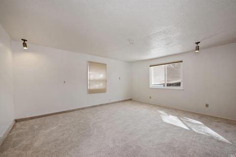 148 E Agua Caliente Rd, Sonoma, CA 95476 photo 11