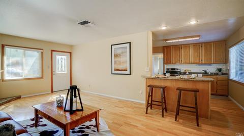 1626 Ora Dr, Napa, CA 94559 photo 8