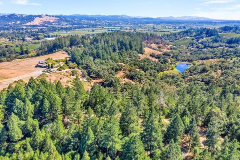 1240 Emerald Ranch Rd, Healdsburg, CA 95448 photo 35