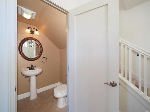 321 Moonlight Cir, Cloverdale, CA 95425 photo 29