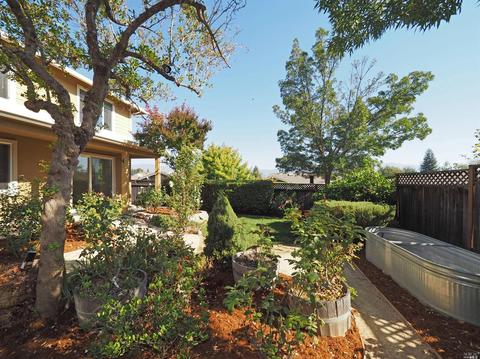 321 Moonlight Cir, Cloverdale, CA 95425 photo 32