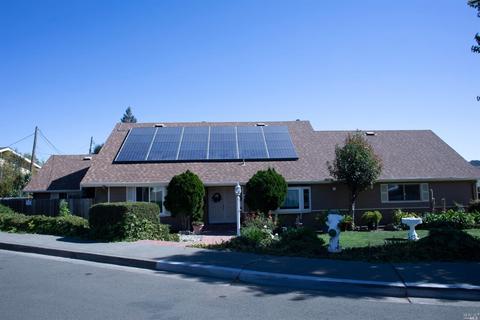 2 Emerald Cir, Vallejo, CA 94589 photo 1