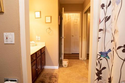 2 Emerald Cir, Vallejo, CA 94589 photo 15
