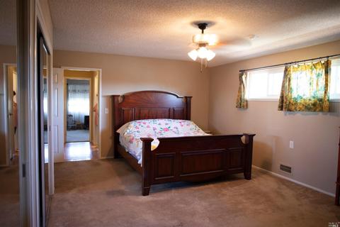 2 Emerald Cir, Vallejo, CA 94589 photo 25
