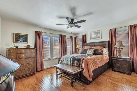 664 Julmar Cir, Fairfield, CA 94534 photo 4