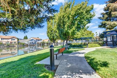 664 Julmar Cir, Fairfield, CA 94534 photo 46