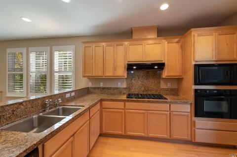 29 Ranch Dr, Novato, CA 94945 photo 16