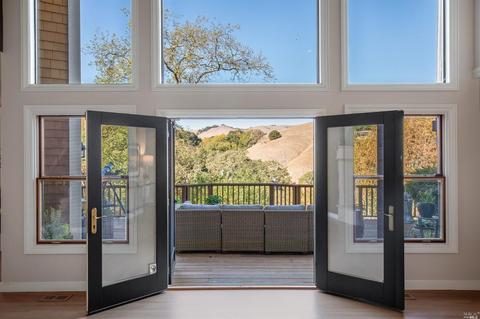 75 Verissimo Dr, Novato, CA 94947 photo 10