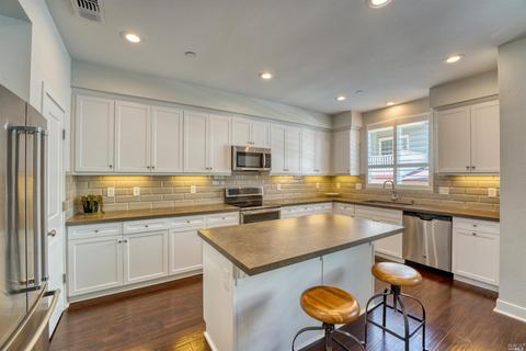 224 Johnson St, Windsor, CA 95492 photo 9