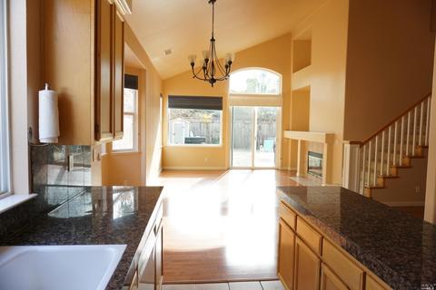 1108 Mitchell Ln, Windsor, CA 95492 photo 8